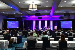 MIS25Audience_DSC_5460-300W